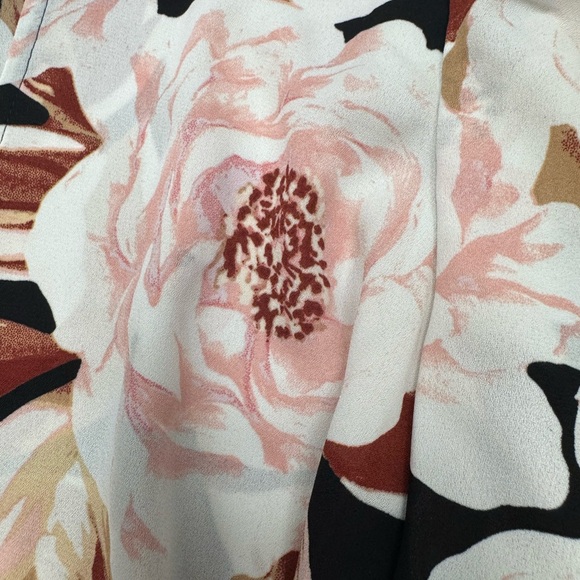 Express Black Floral Wrap Blouse with Puff Sleeves – Size S - Picture 5 of 9